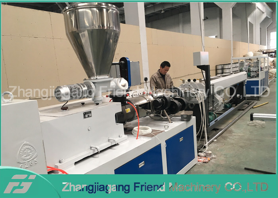 Un buon prezzo. Operazione semplice ad alto rendimento della macchina di plastica del tubo di protezione dell'ambiente in linea
