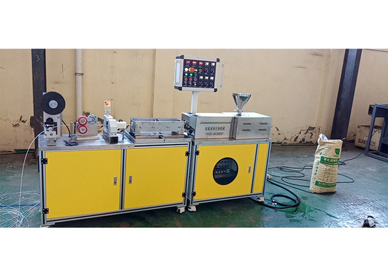 Un buon prezzo. La macchina di produzione di filamenti per stampanti 3D Pla Abs Pa per filamenti da 1,75 mm in linea
