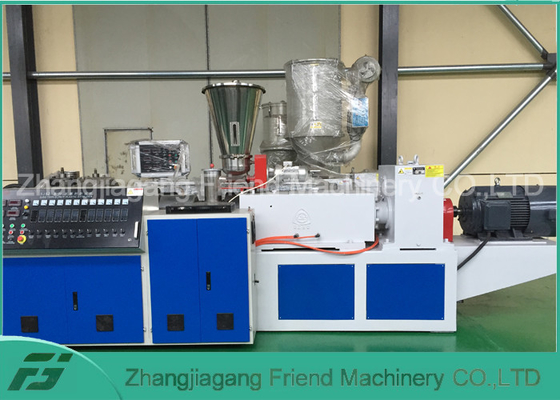 Un buon prezzo. Tubo del PVC UPVC CPVC della plastica che fa l'espulsore metropolitana/della macchina lavorare capacità a macchina 100-800kg/H in linea