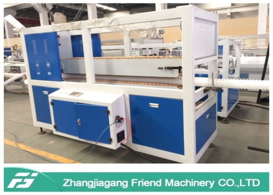 Un buon prezzo. linea di produzione dell'espulsore del tubo dell'HDPE 180kg/H formazione di vuoto della macchina dell'estrusione in linea