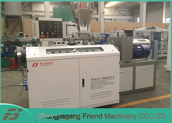 Un buon prezzo. Doppia linea Assemblea/smontaggio facili dell'estrusione di profilo della vite 22kw WPC in linea