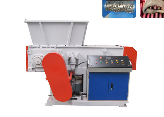 Un buon prezzo. Macchina di plastica del frantoio della singola trinciatrice professionale dell'asse con CE/SGS/certificato UV in linea