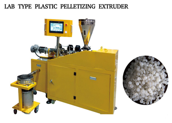 Un buon prezzo. Il tipo del laboratorio - 1 - granelli a macchina/di plastica della pelletizzazione del PVC dell'ANIMALE DOMESTICO del PE 2kg lavora il controllo a macchina dello SpA in linea