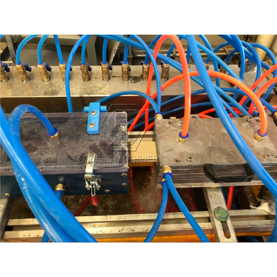 Un buon prezzo. Profilo della finestra e della porta del PVC che fa macchina/macchina di espulsione di plastica in linea