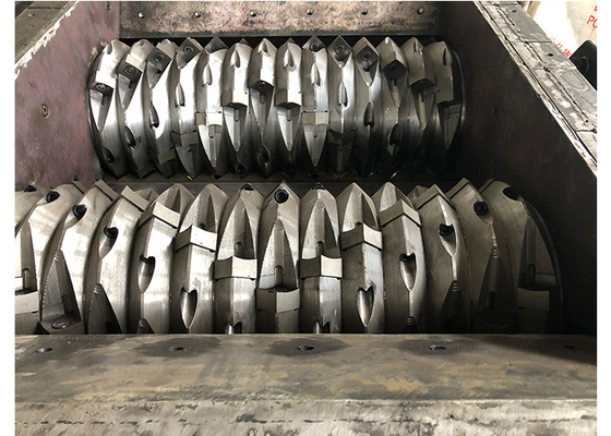 Un buon prezzo. 1000kg/trinciatrice di riciclaggio di plastica singola asse di H in linea
