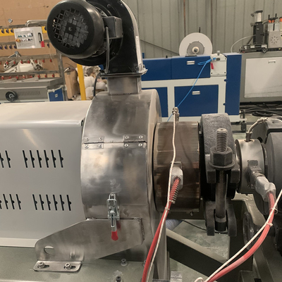 Un buon prezzo. Diametro ondulato a parete semplice della macchina 800mm del tubo del LDPE in linea