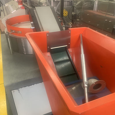 Un buon prezzo. tubo dell'irrigazione a goccia di 2000mm macchina di plastica del tubo dell'HDPE di 3 strati in linea