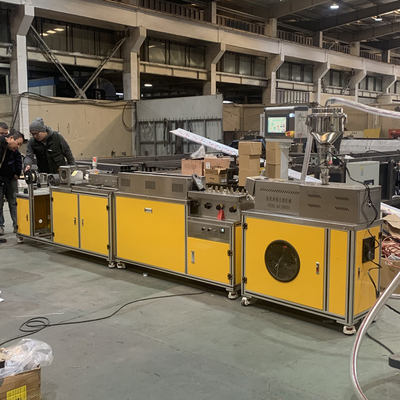 Un buon prezzo. Tipo fibra del laboratorio di Filament Extruder Machine della stampante di SBIRCIATA 3D del carbonio in linea