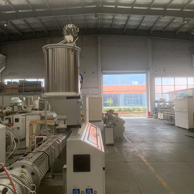 Singola macchina dell'estrusione del film plastico della vite di PPR 150kg/H 4