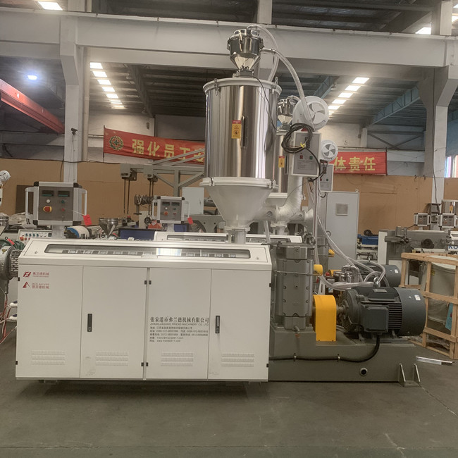 Singola macchina dell'estrusione del film plastico della vite di PPR 150kg/H 3