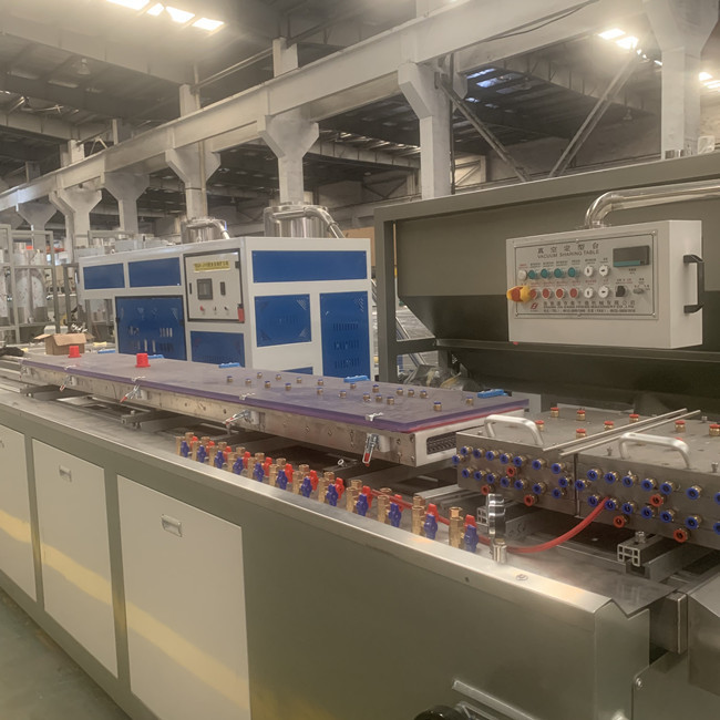 linea larghezza dell'estrusione del pannello per soffitti del PVC di capacità 300kg/H di 250mm 0