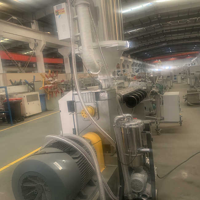 Espulsore singolo 100kg/H della tubatura dell'acqua dell'HDPE di PLA della vite 4